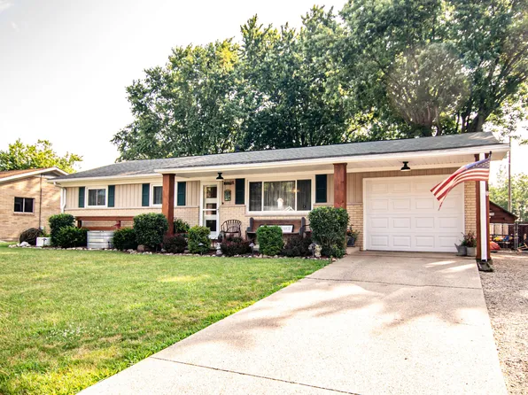 107 Ravin Pl, West Liberty, OH 43357