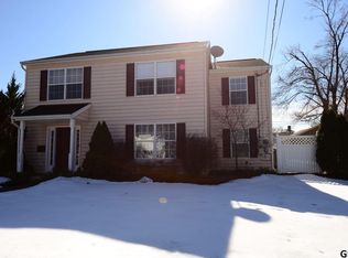 1350 E Derry Rd, Hershey, PA 17033