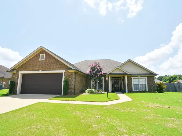 125 Rippavilla St, Saltillo, MS 38866
