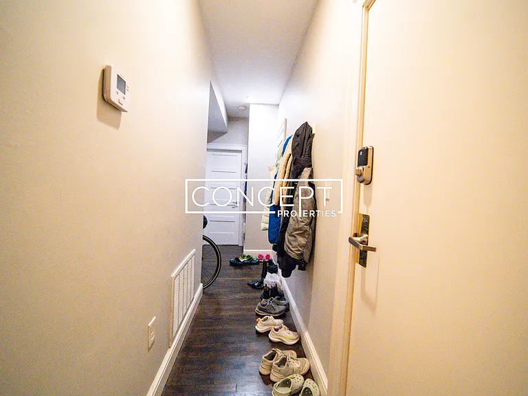 26 John F Kennedy St #4F — Photo 11