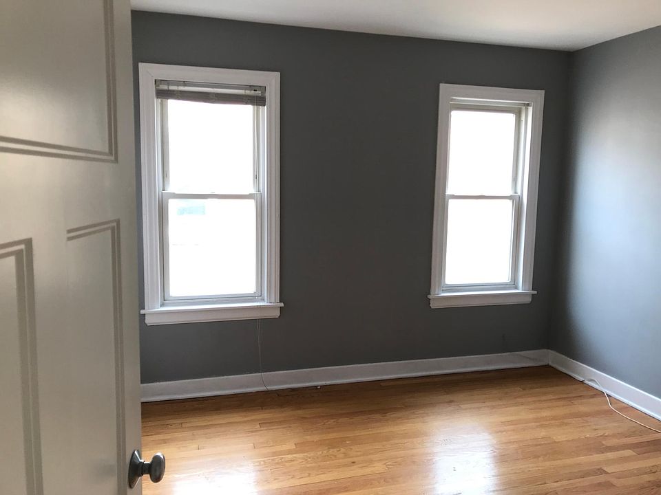 1st image of 1620 Oak Park Ave #2