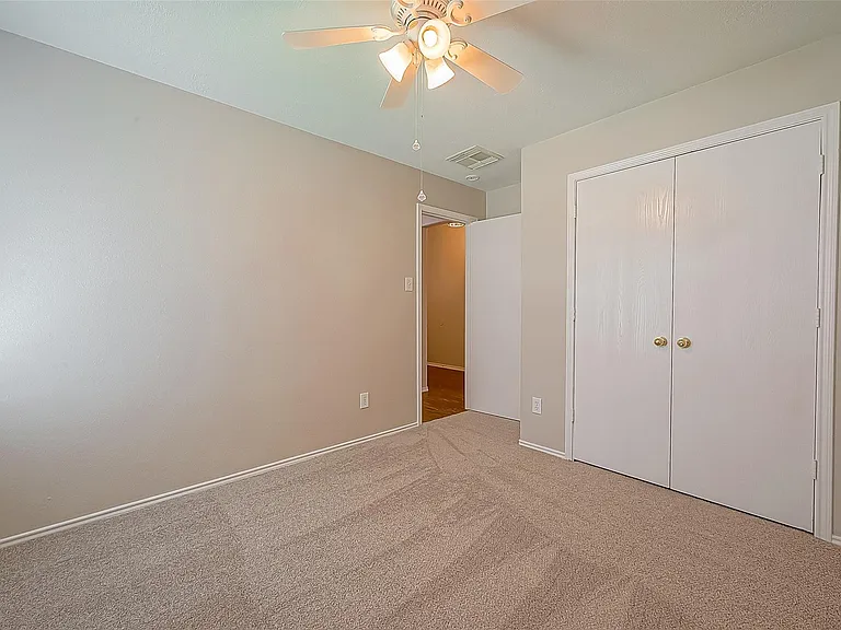 11 Yarrowdale Ct — Photo 18
