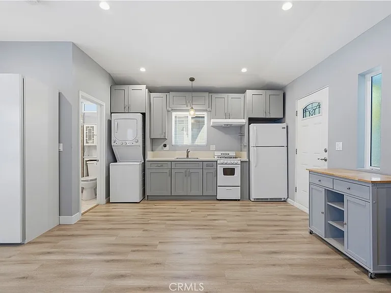 5862 Beck Ave #1/2 — Photo 7