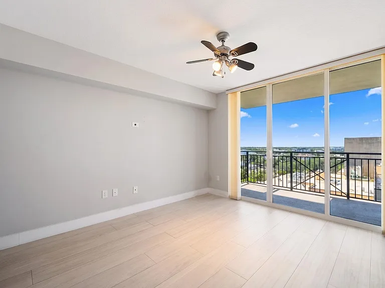 610 W Las Olas Blvd #1016N — Photo 17