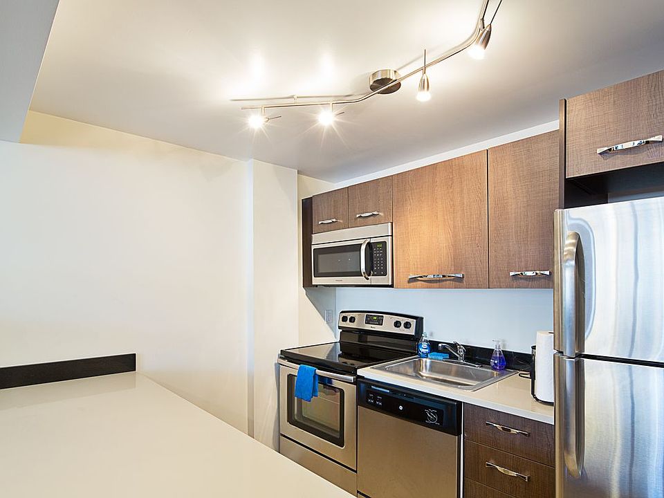1st image of 4118 43rd St APT 3B