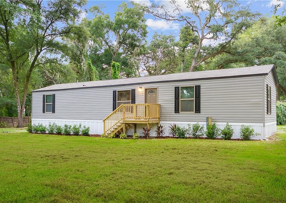 1st image of 10804 Garden Village Ct