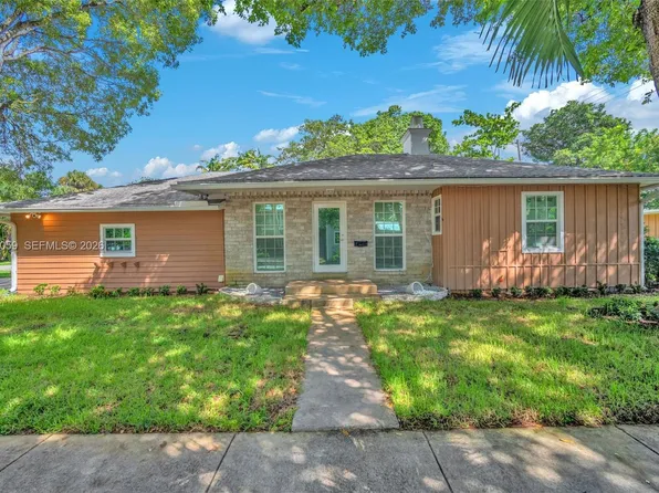 450 NE 15th Ave, Fort Lauderdale, FL 33301