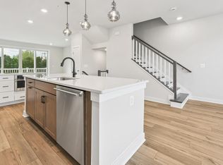 3620 Farr Ave, Fairfax, VA 22030