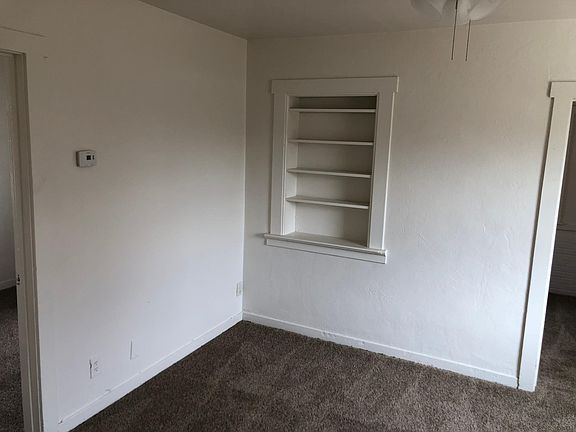 3rd image of 1557 1/2 G St