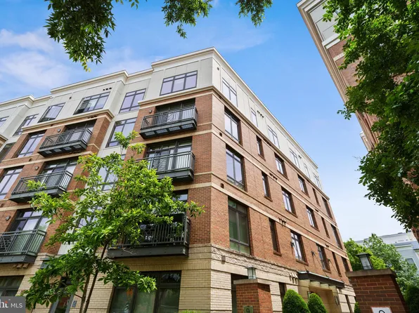 915 N Patrick St APT 507, Alexandria, VA 22314