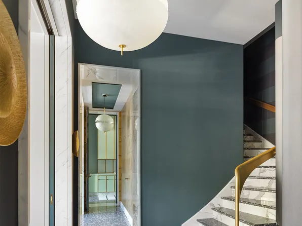 50 Central Park West image 15 of 36