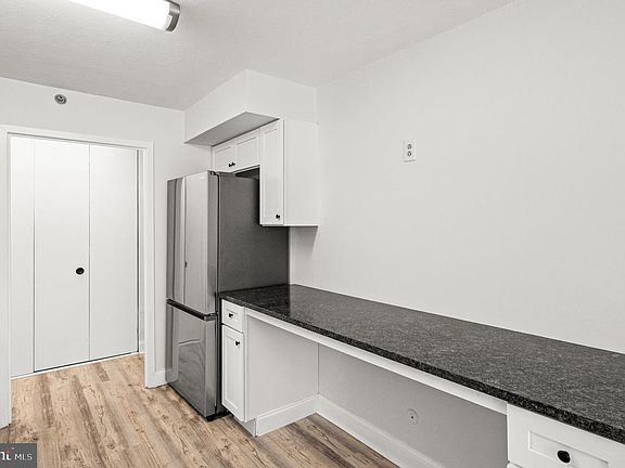 4th image of 1001 City Ave #W113