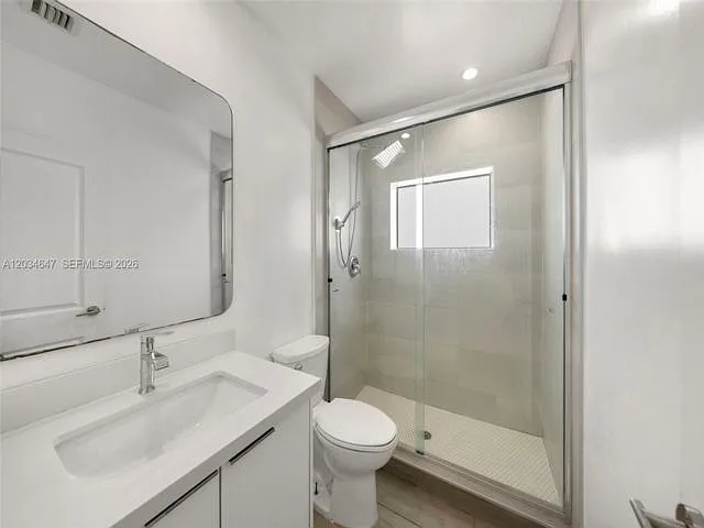 520 NW 104th St — Photo 12