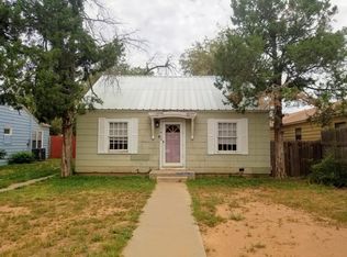 1503 9th St, Levelland, TX 79336