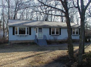72 Clark Rd, Colchester, CT 06415