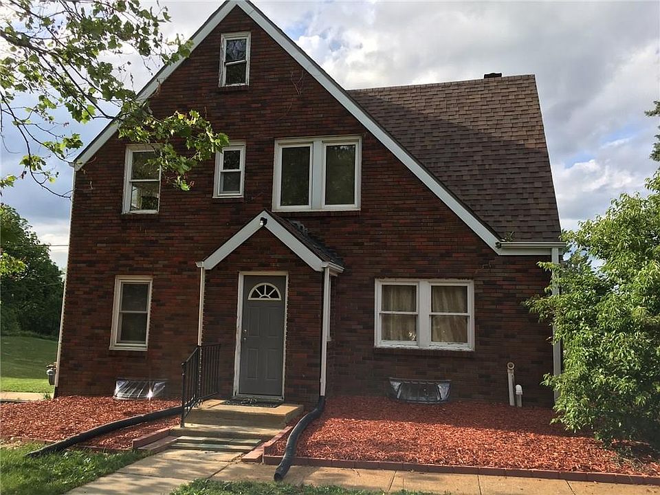 2nd image of 3404 156th St