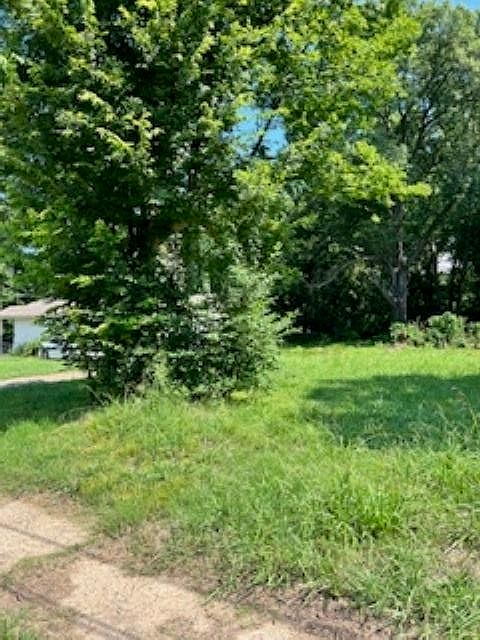 2nd image of 1612 WINSTON DR