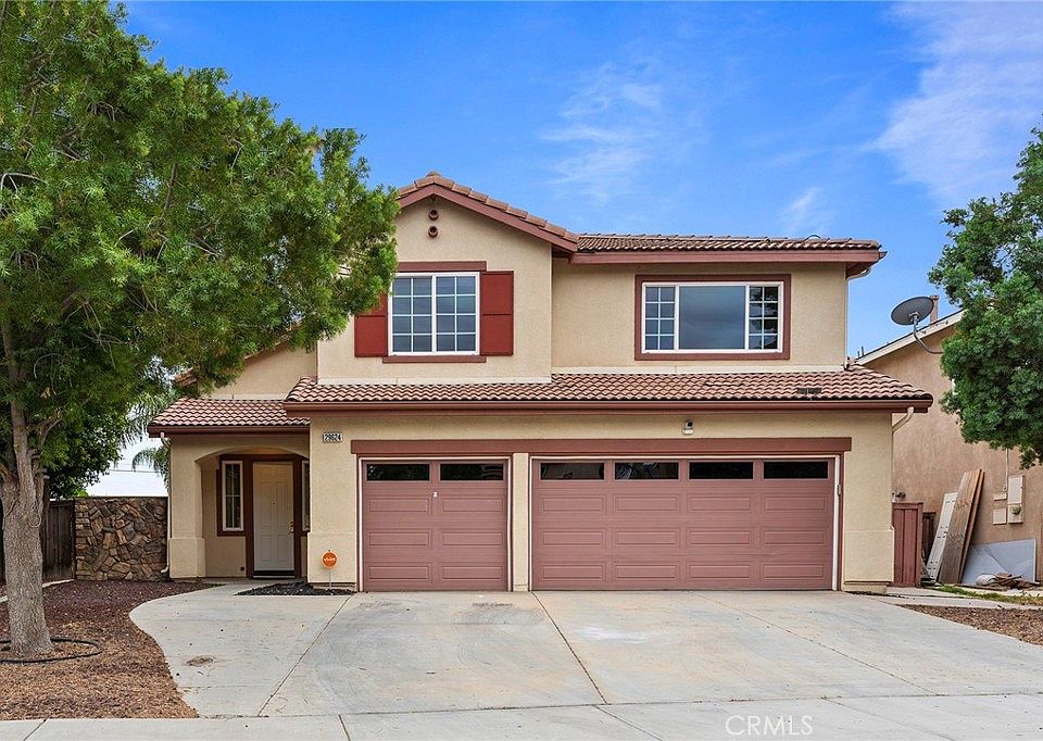 1st image of 29624 Castlewood Dr