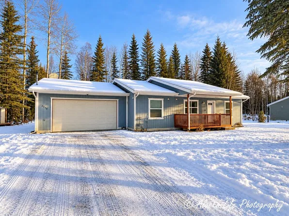 2370 Baby Bell Dr, North Pole, AK 99705