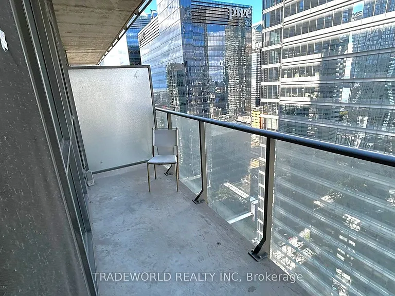 65 Bremner Blvd #2607 — Photo 12