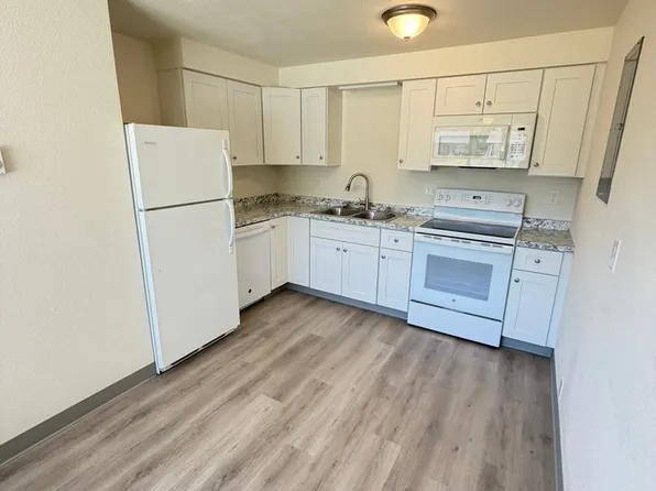 2202 Oak St SE, 2202 Oak St SE #2204, Albany, OR 97322