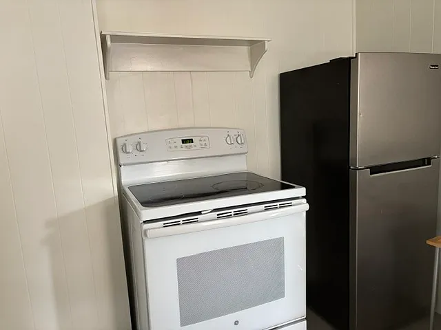 7 Wade Ave #1 — Photo 6
