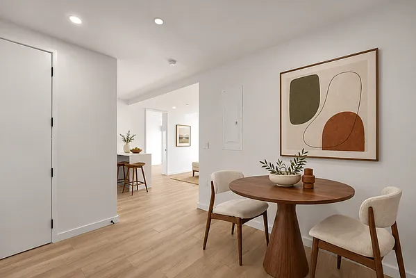 Dining area, photo 1