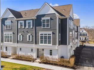 2124 Westcott Ln, Bridgeville, PA 15017