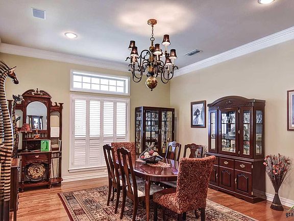 5th image of 1241 Willow Cove Ter
