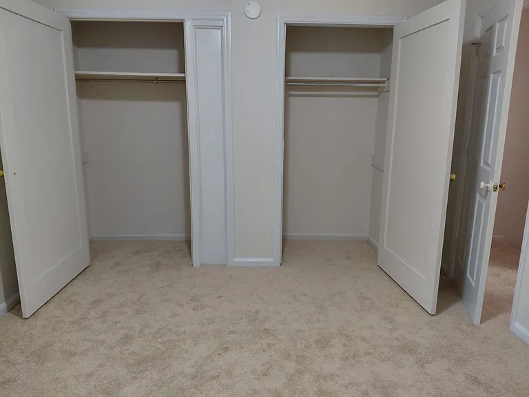319 Ebenezer Ave #4 — Photo 4