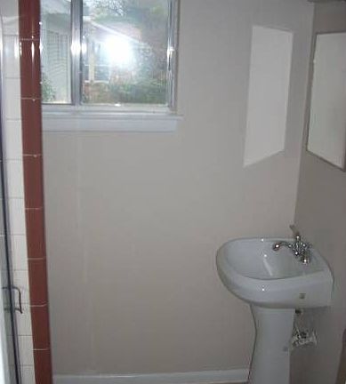 5th image of 3201 Wabash Ave APT C