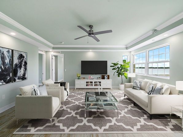 14550 River Beach Dr UNIT 302