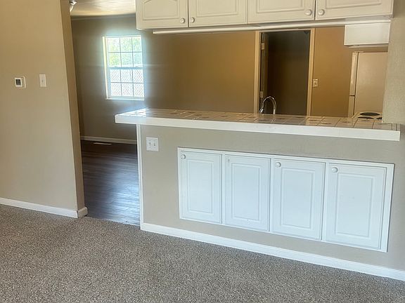 4th image of 84A Rose Dr #A