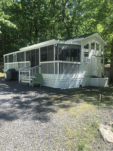 1st image of 412 Shohola Ln
