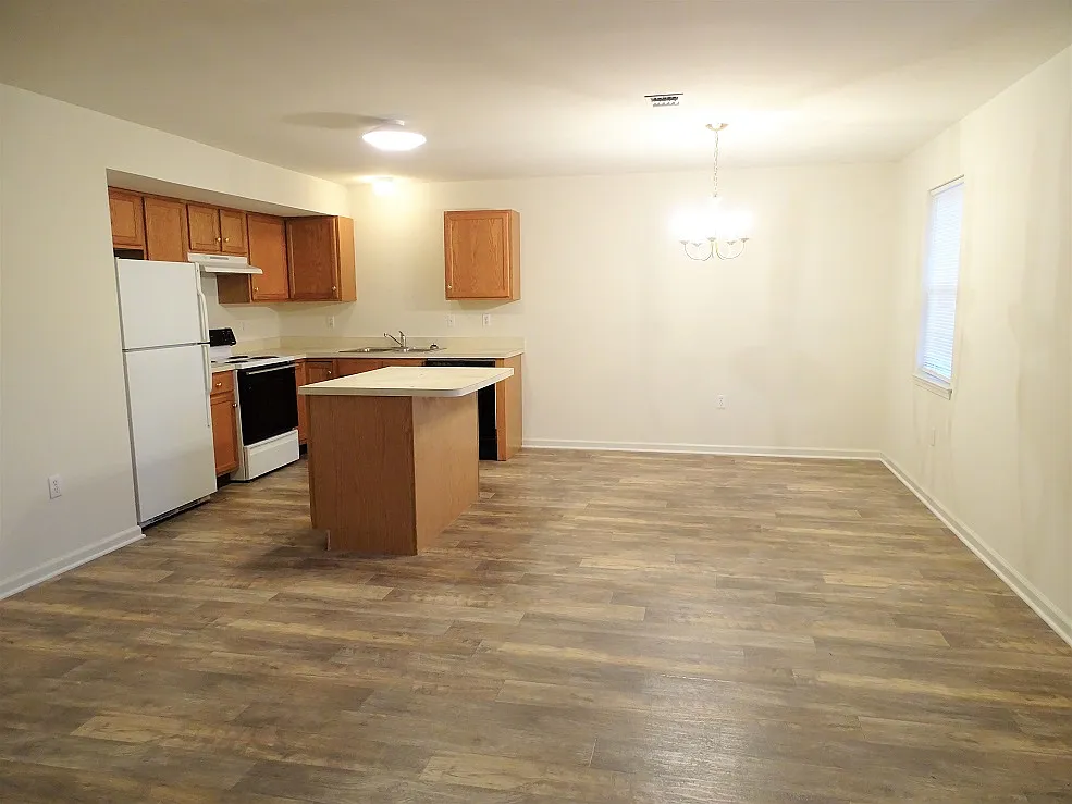 2 bed, $1,495 — Photo 4