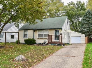 1430 Janice St NE, Massillon, OH