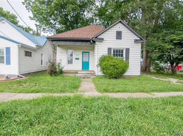 407 N 8th St, Vandalia, IL 62471