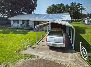 302 Braswell Dr, Winona, MS 38967