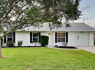 557 10th St, Holly Hill, FL 32117