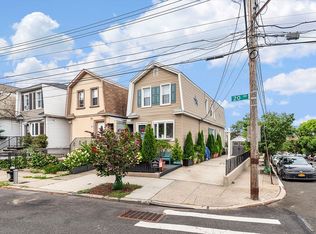 4319 20th Rd, Astoria, NY 11105