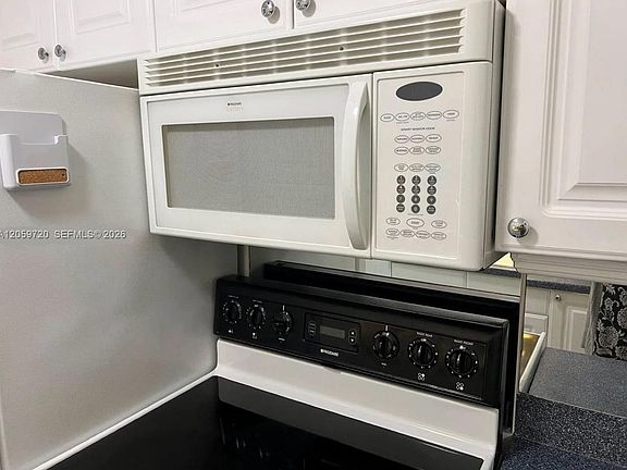 4th image of 500 Layne Blvd APT 14