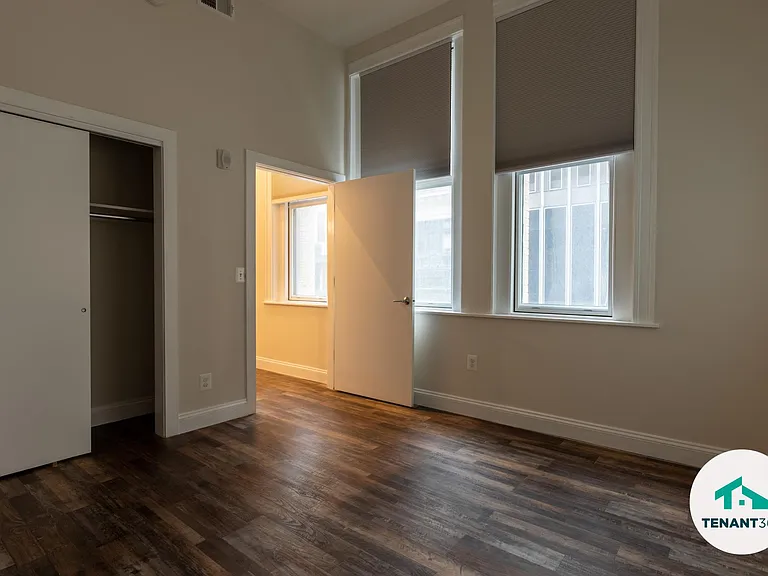 8 E Fayette St #201 — Photo 9
