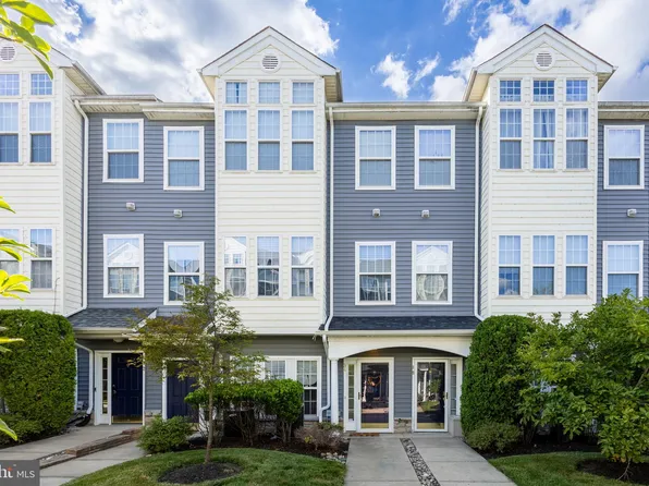 34 Swan Ct, Delanco, NJ 08075