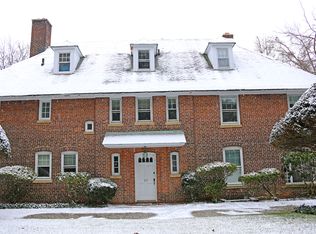 77 Circle Rd, Staten Island, NY 10304