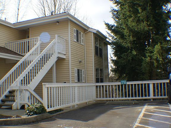 4th image of 2660 118th Ave SE APT 203