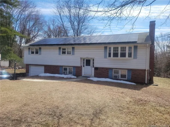 147 Taft Lane, Windsor Locks, CT 06096