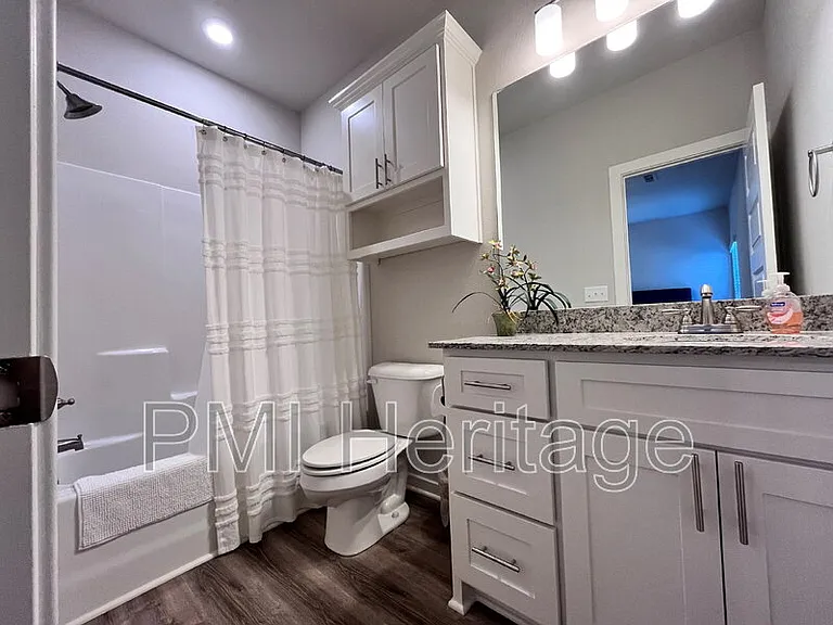 1452 W Sligo St — Photo 11