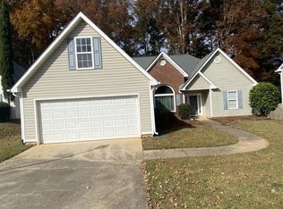 4392 Beaverton Cir, Loganville, GA 30052