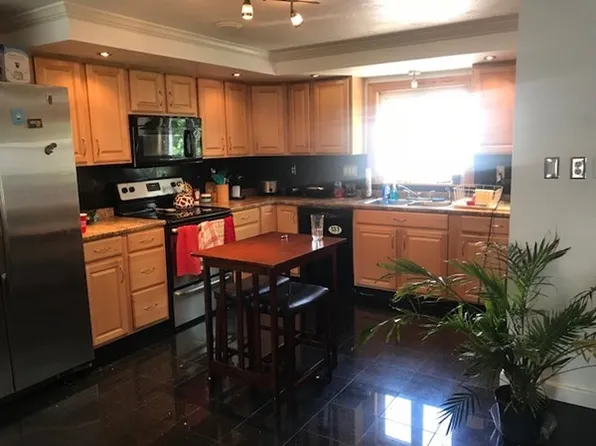 145 Pearl St #2, Somerville, MA 02145