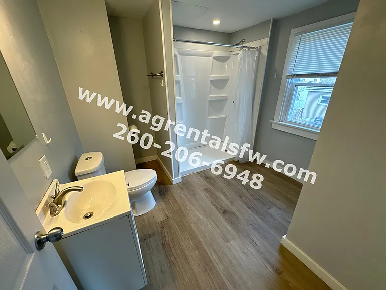 1510 Taylor St — Photo 3